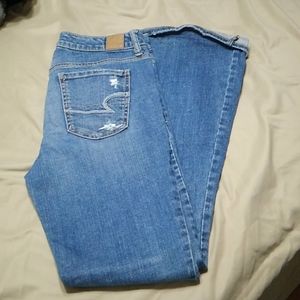 American Eagle 77 High Rise, size 8